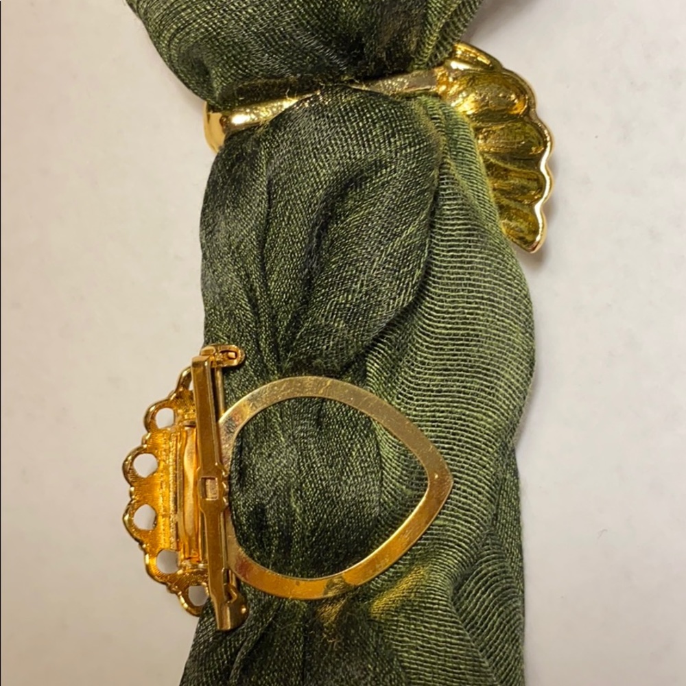 Two Vintage Scarf Clips - Picture 3 of 5